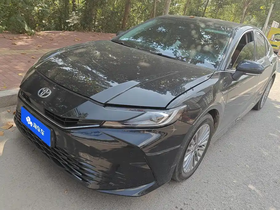 Toyota Camry 2025 2024 Hybrid 2.0HGVP Luxury Edition