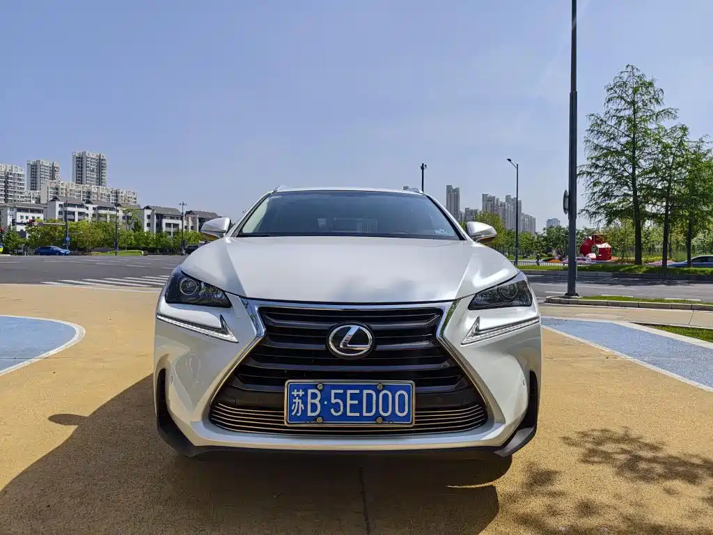 Lexus NX 2015 200 FWD Premium фото 2