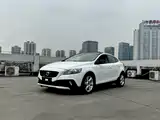 Photo 1 - Volvo V40