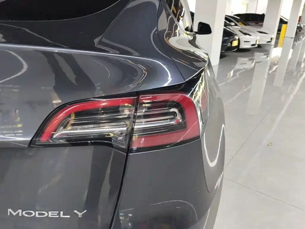 Tesla Model Y 2021 2021 Standard Range Rear-Wheel Drive
