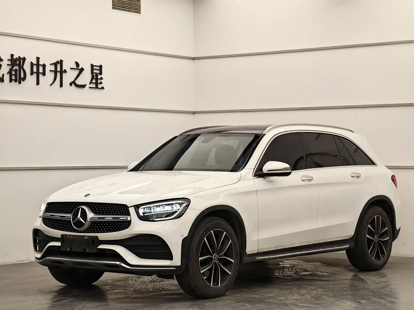Mercedes-Benz GLC 2022 Model GLC 260 L 4MATIC Luxury Edition