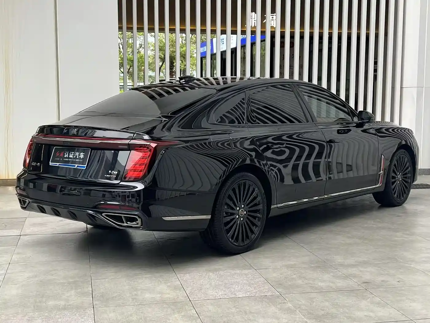 Hongqi H9 2025 2.0T 2WD Qixiang Private Style Edition 5-seater фото 9