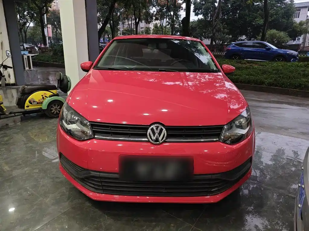 Volkswagen Polo 2016 1.4L Automatic Trend фото 3