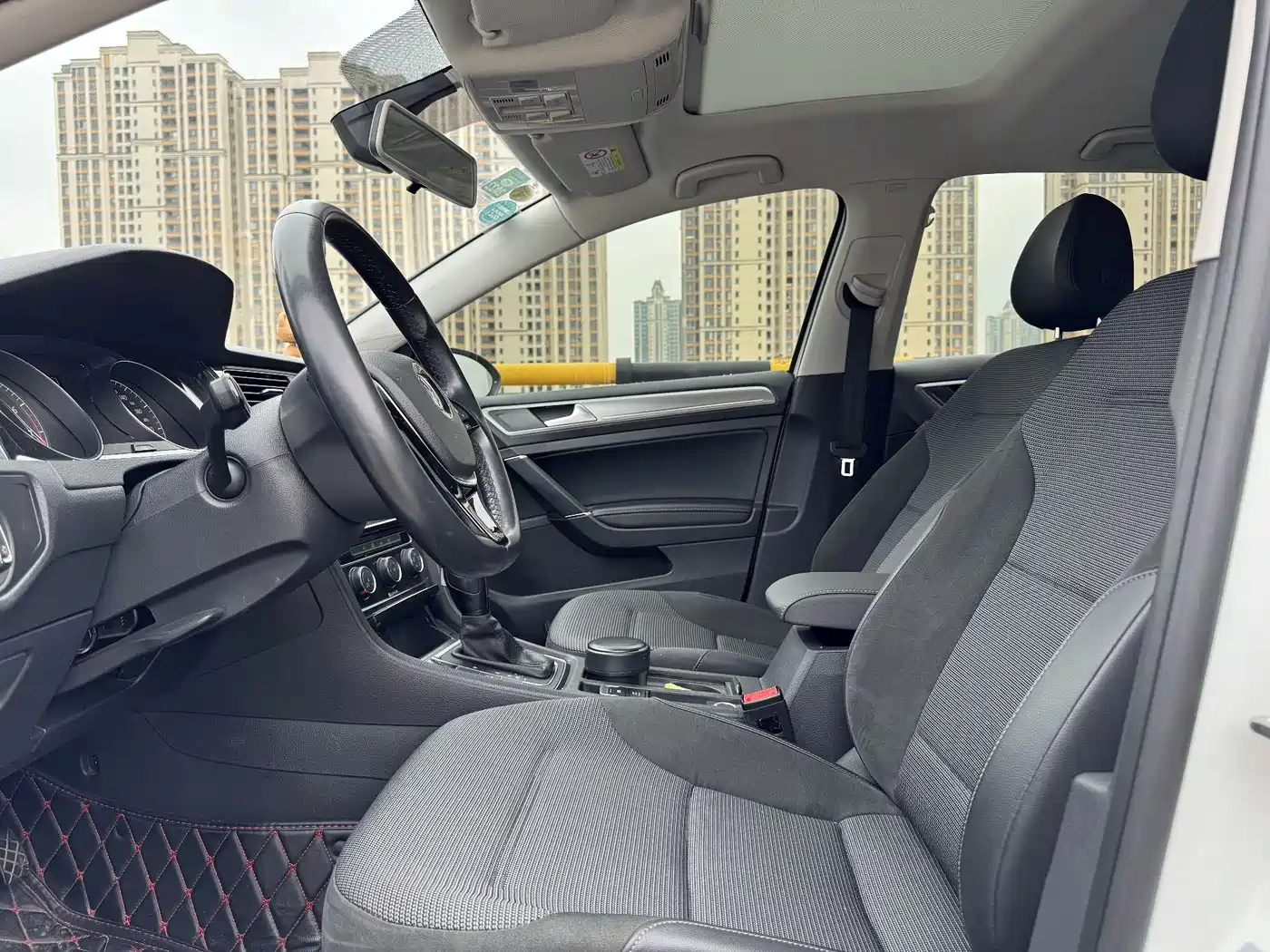 Volkswagen Golf 2020 280TSI DSG Comfort фото 7