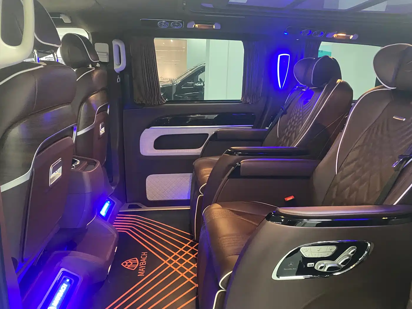 MERCEDES-BENZ V-CLASS