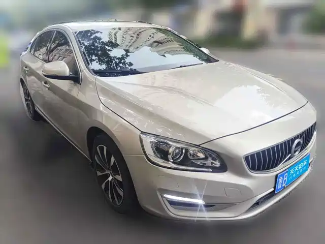 Volvo S60 2019 S60L Facelift T5 Zhijin Advanced Edition — фото 3