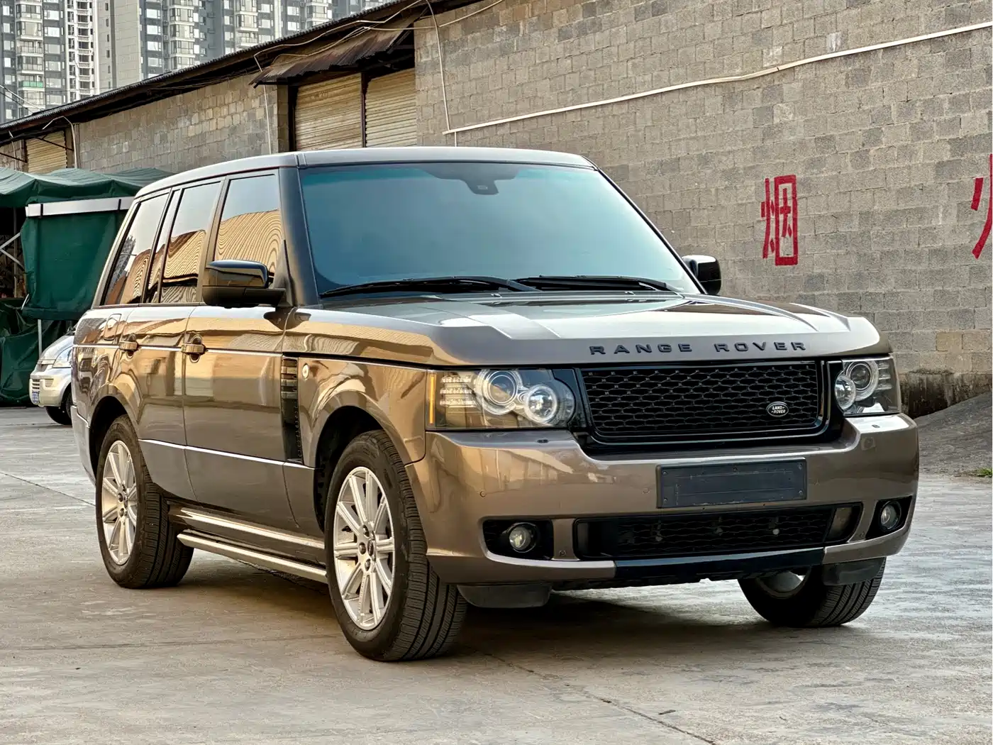 Land Rover Range Rover 2012 5.0 SC V8 Ultimate Genesis Edition фото 3