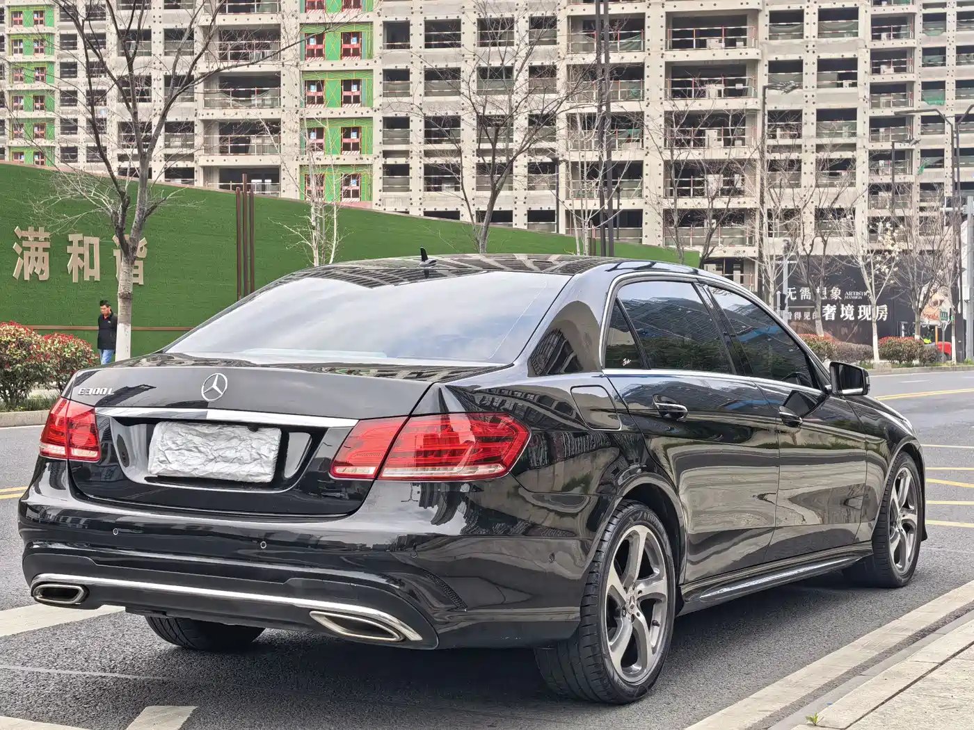 Mercedes-Benz E-Class 2015 E 260 L Sport Fashion фото 14