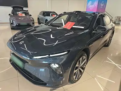 NIO ET7