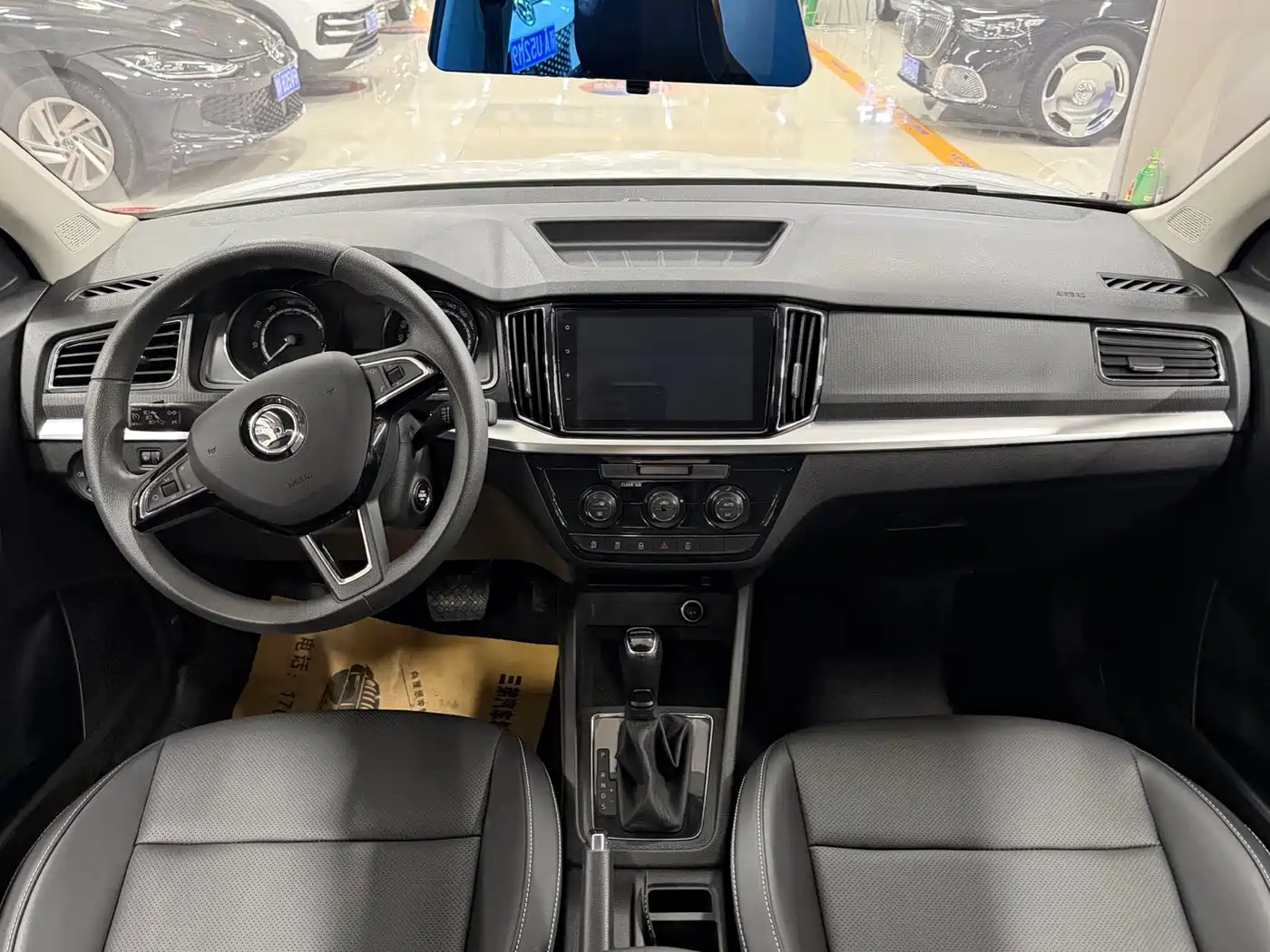 Škoda Kamiq 2023 Facelift 1.5L Auto Comfort Edition фото 8