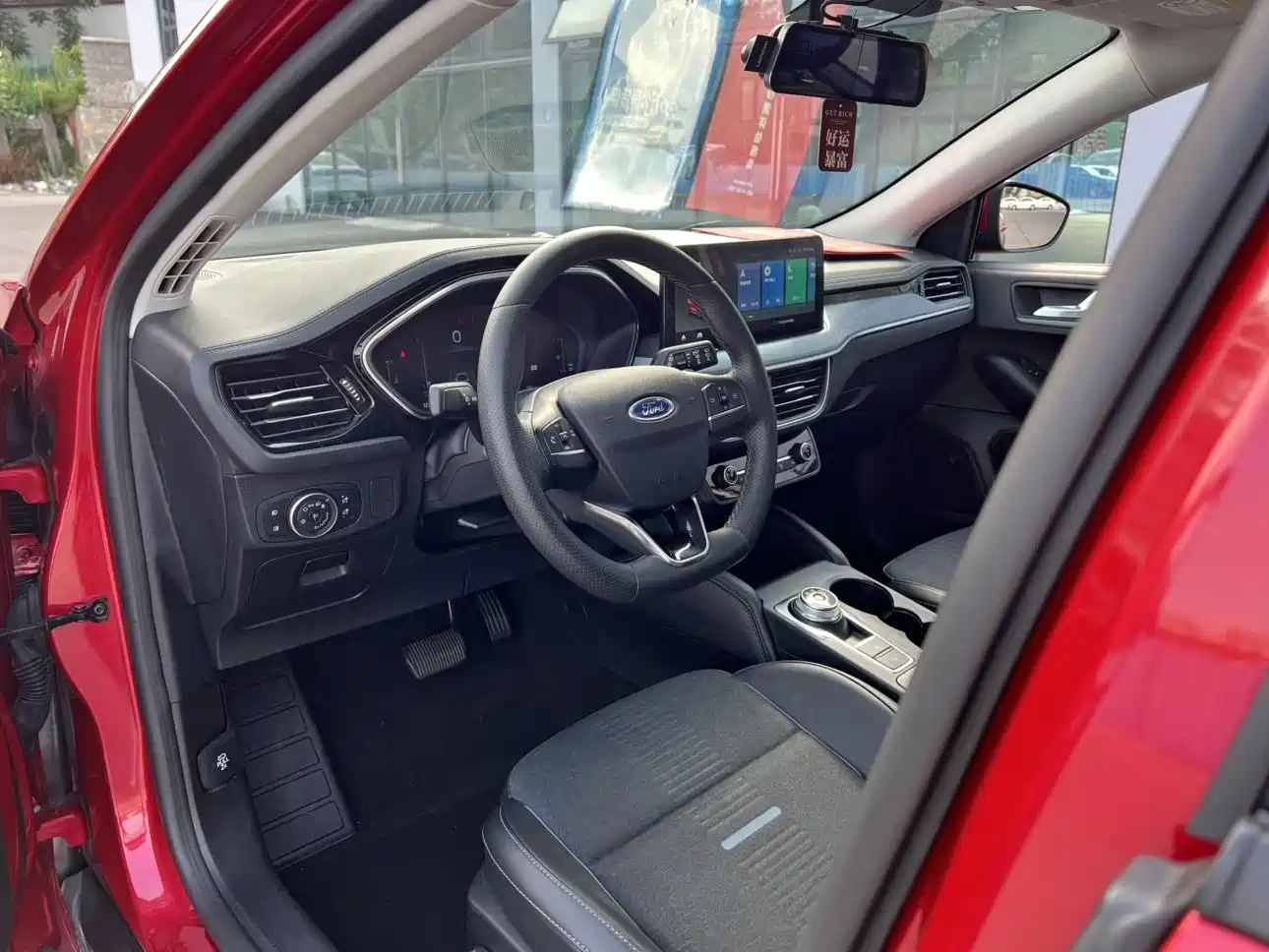 Photo 5 - Ford Focus