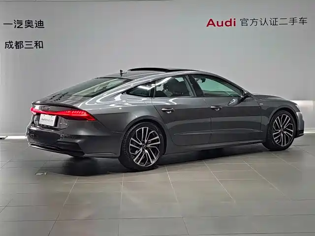 Audi A7 2025 Model 45 TFSI Premium Selection — фото 4