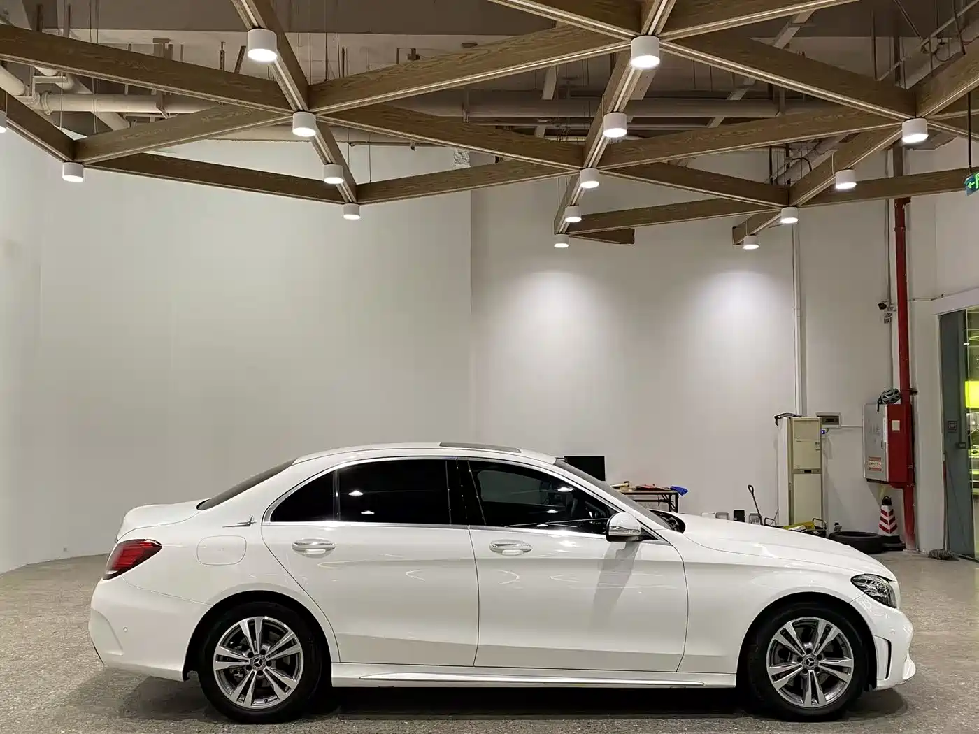 Mercedes-Benz C-Class 2019 C 180 L Fashion Sport Edition фото 4