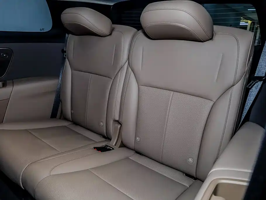 Li Auto Li i8 2025 2025 Standard Edition