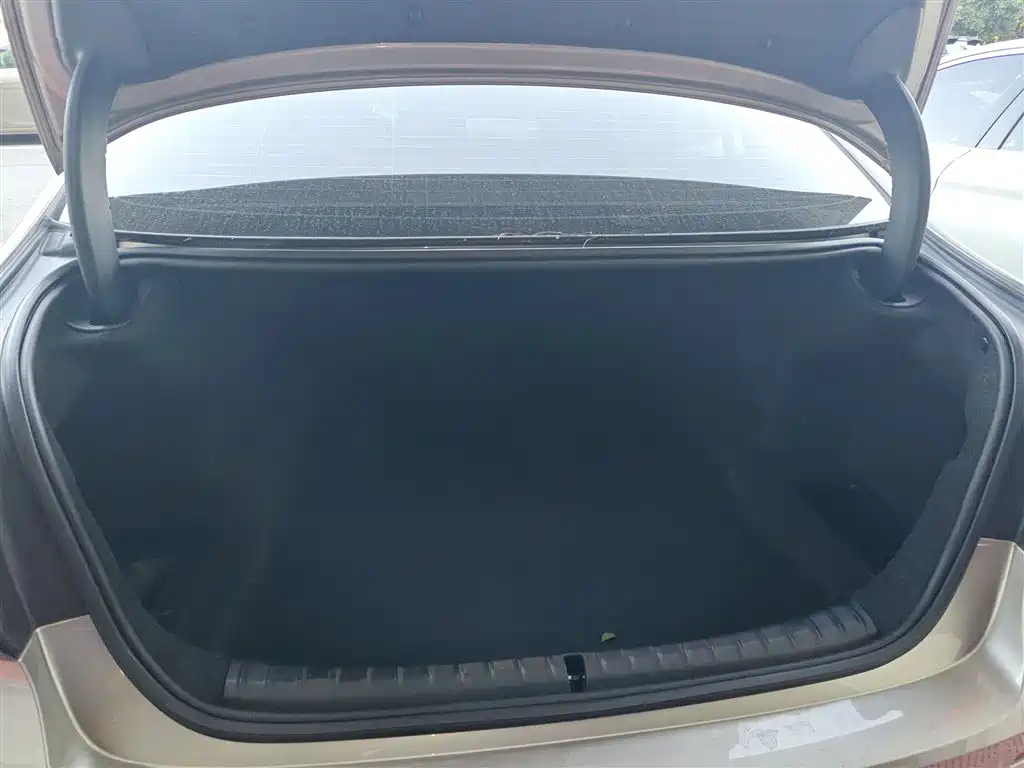 BMW 5 Series 2022 Facelift 530Li Leading Luxury Package фото 19