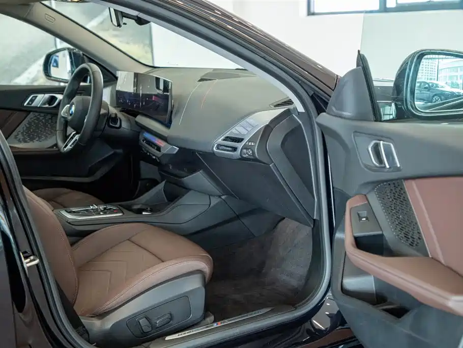 BMW 2 Series 2025 2025 225L M Sport Package