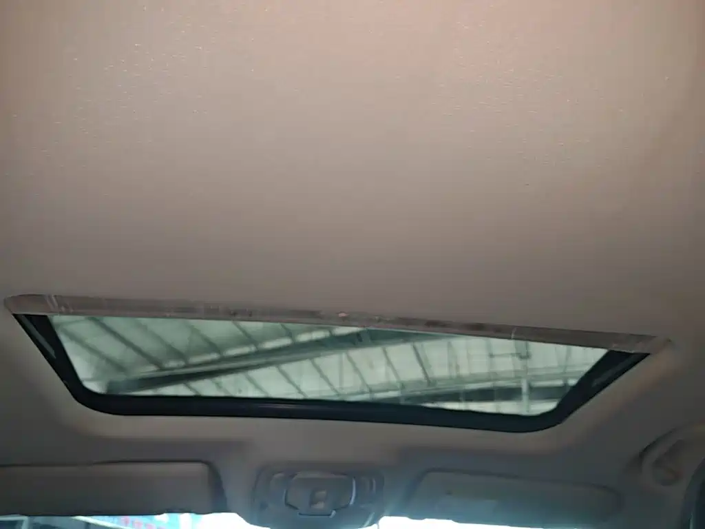 Roewe D7 2024 2023 DMH 125km Beyond Edition