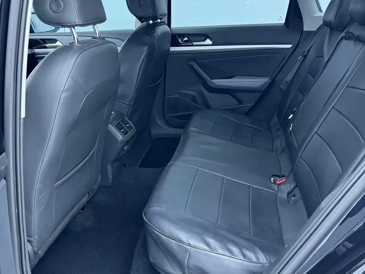 Volkswagen Lavida 2022 280TSI DSG Comfort Edition фото 11