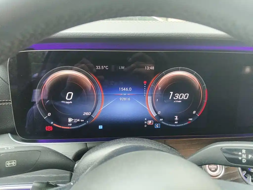 Mercedes-Benz E-Class, миниатюра 15