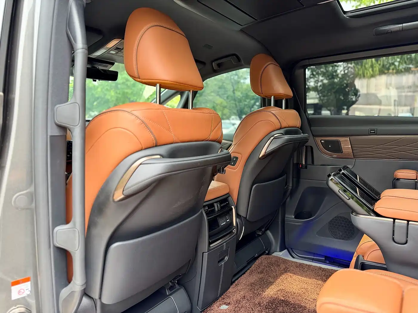 Toyota Vellfire 2024 2024 Crown Hybrid 2.5L Executive Premium Edition