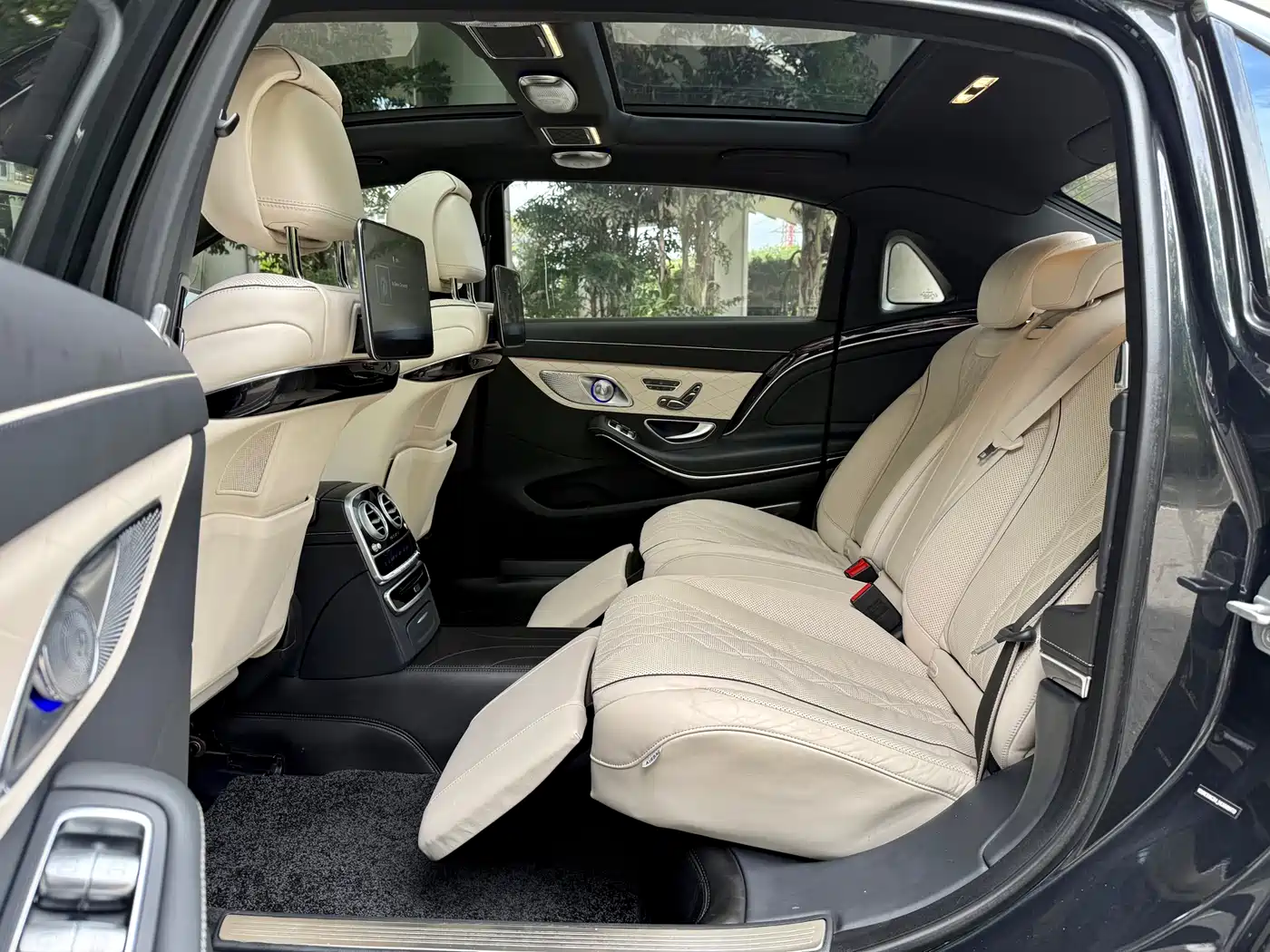 Mercedes-Benz Maybach S-Class 2018 S 560 4MATIC фото 8
