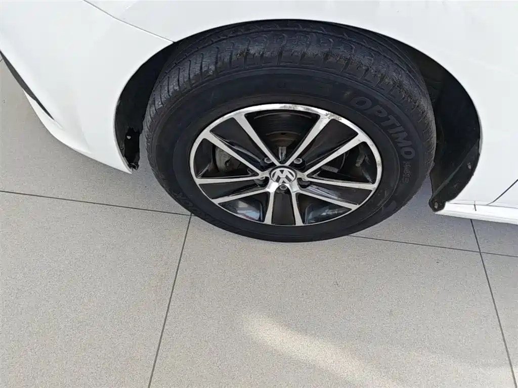 Volkswagen Polo 2018 1.5L Auto Safe Drive фото 23