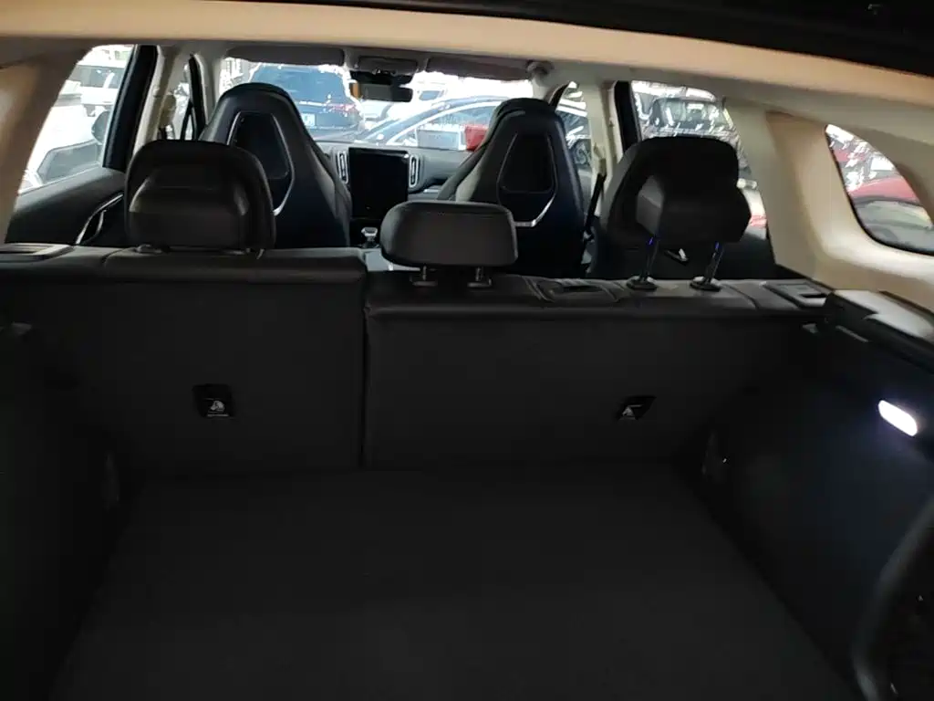 Hongqi HS3 PHEV 2026 2024 PHEV 115km Power Edition