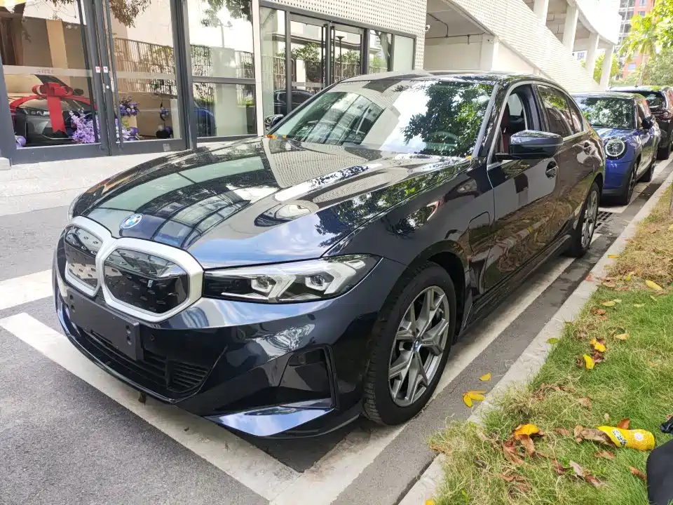 BMW i3 2022