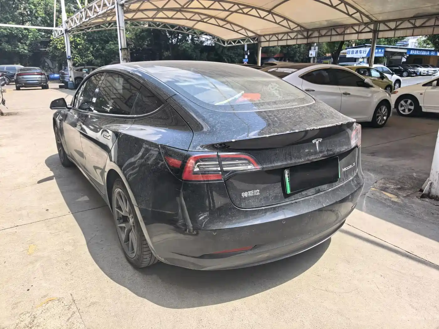 Фото 12 - Tesla Model 3