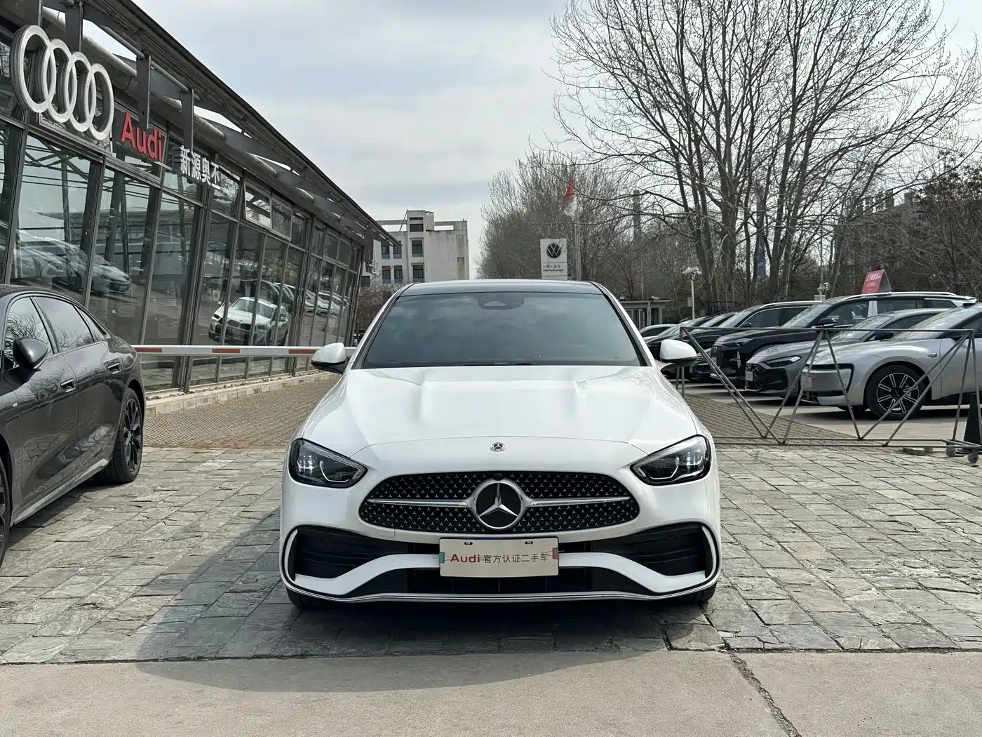 Mercedes-Benz C-Class 2024 C 260 L Sport фото 3