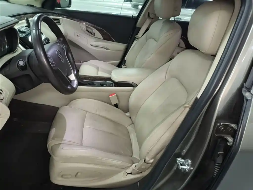 Buick LaCrosse 2013 2.4L SIDI Leading Comfort фото 15