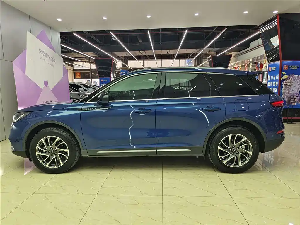 LINCOLN ADVENTURER