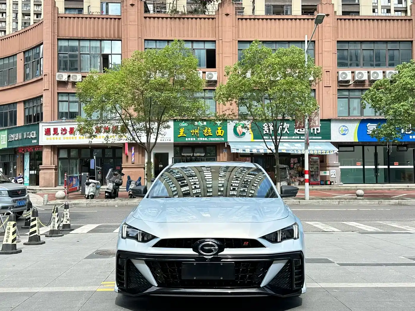 GAC Trumpchi Trumpchi Emkoo 2024 Model 270T DCT Shadow Leopard R-Style Edition фото 2