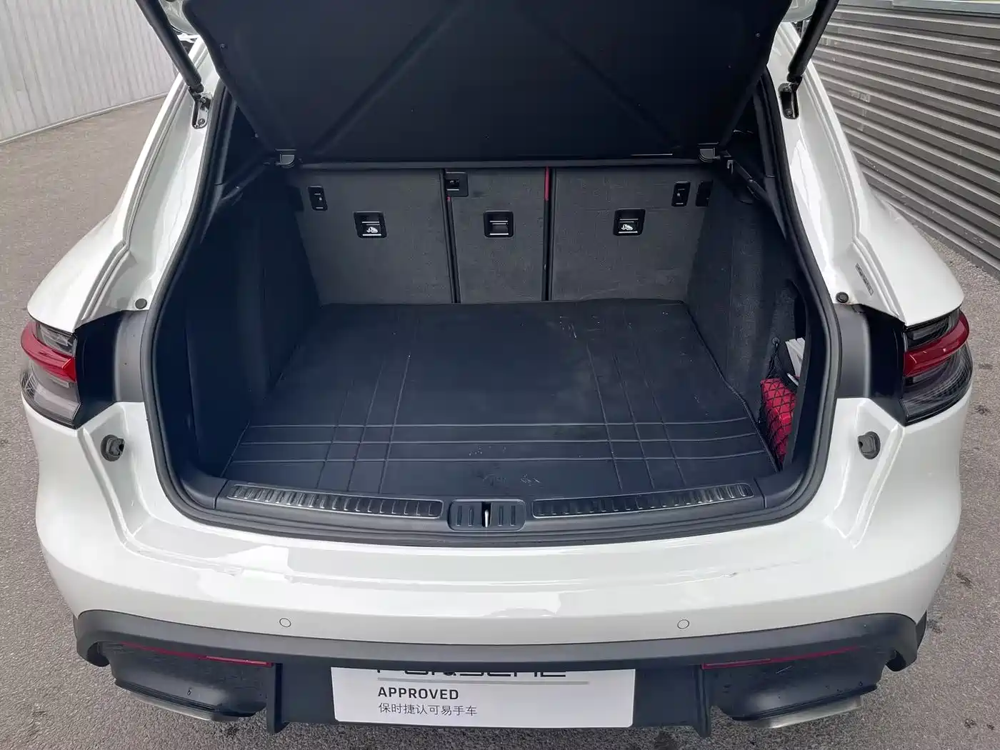Porsche Macan 2024 Macan 2.0T фото 15