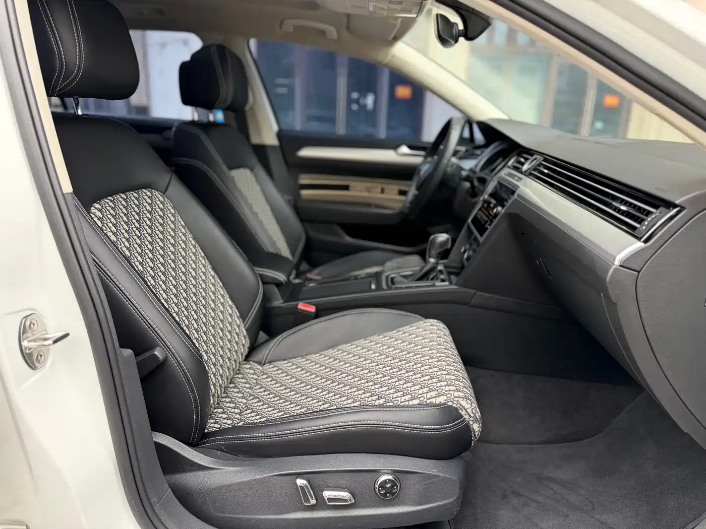 Volkswagen Weilan 2017 280TSI 2WD Comfort Edition фото 17