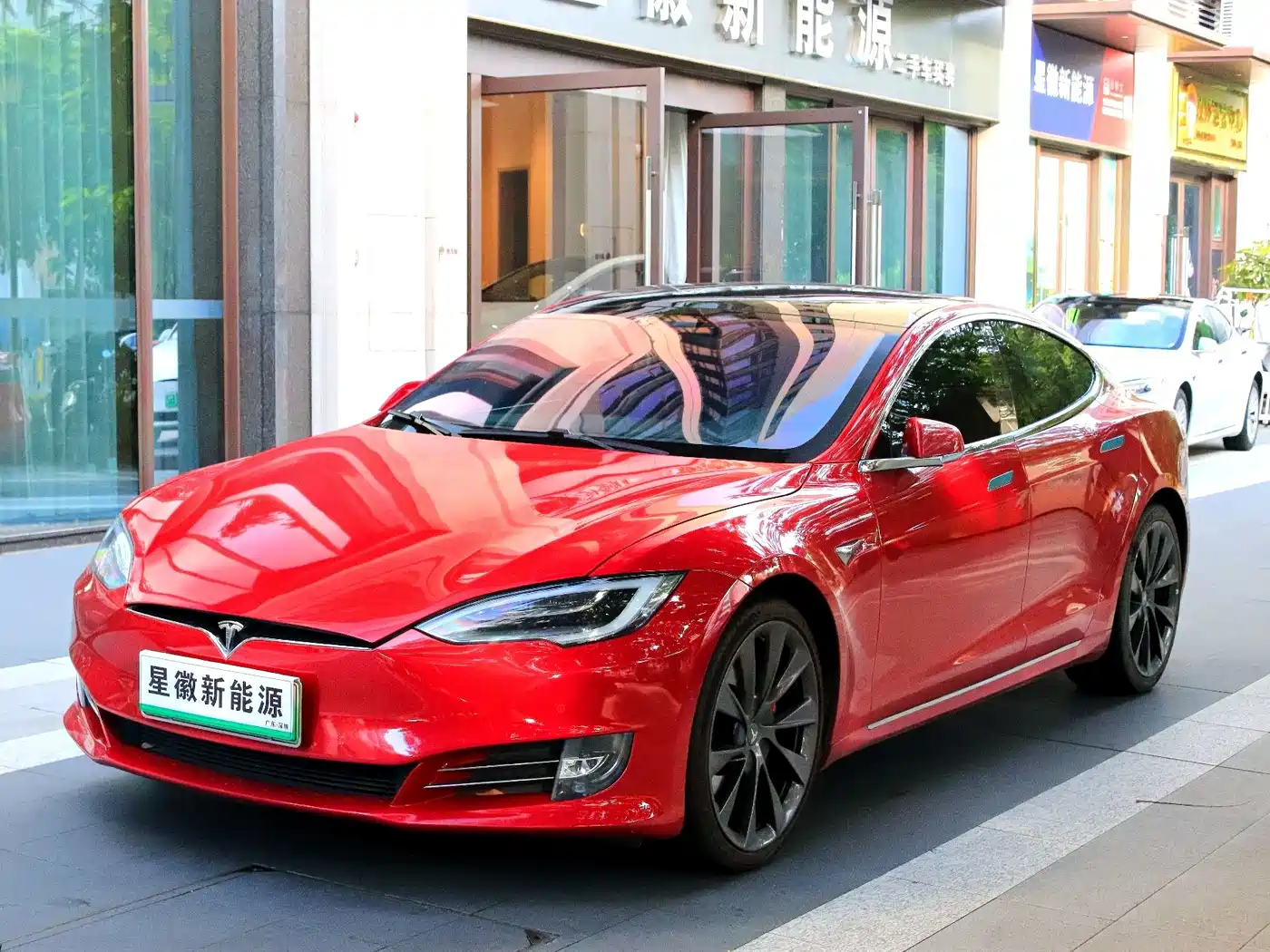 Tesla Model S 2020