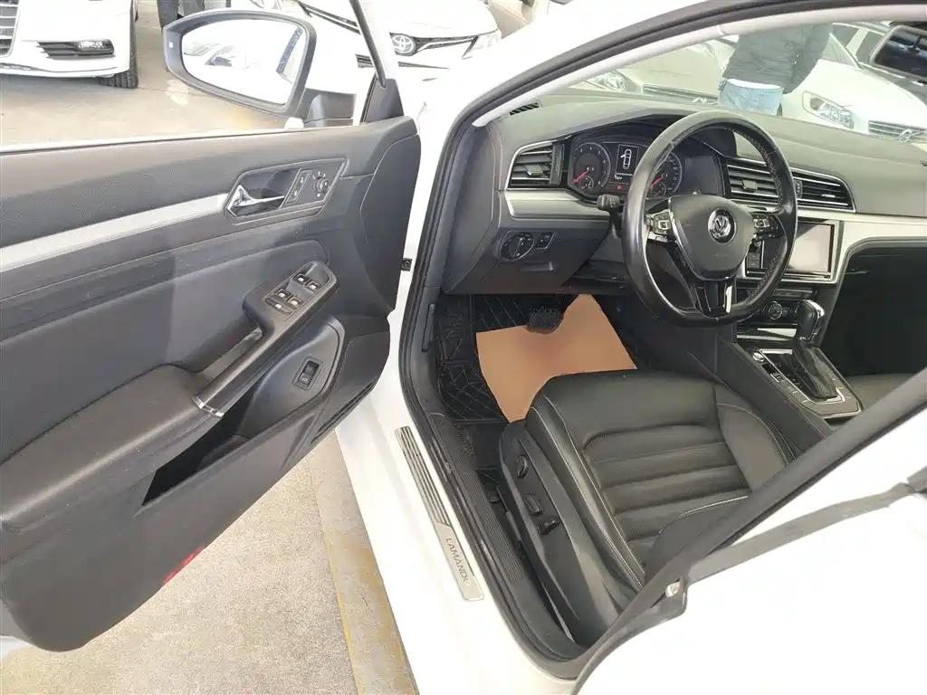 Volkswagen Lamando 2019 280TSI DSG Comfort Edition China VI фото 16