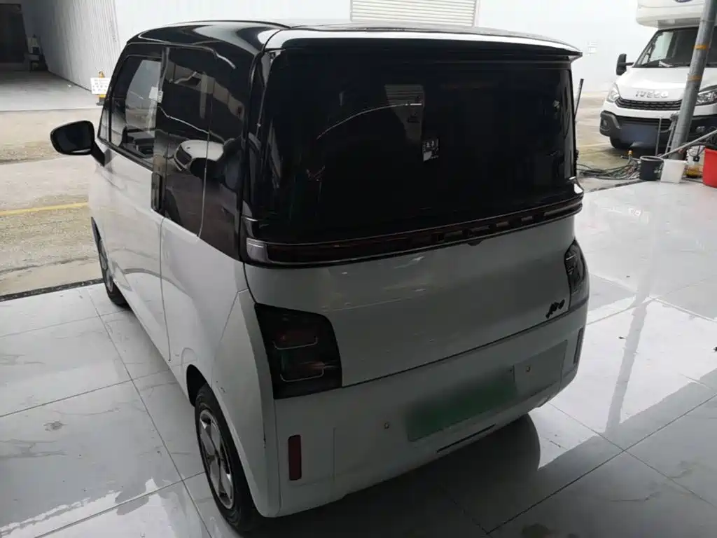 Wuling Motors Wuling Air ev 2023 2023 4-Seat Advanced Edition