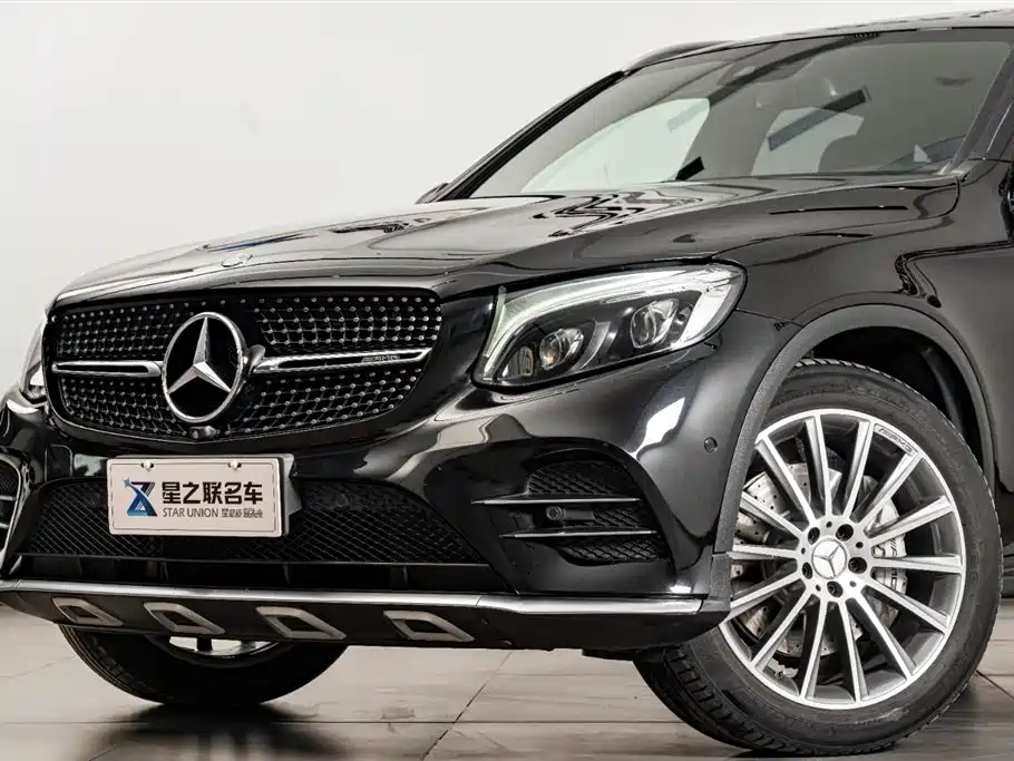 Mercedes-Benz GLC AMG 2017 AMG GLC 43 4MATIC фото 2