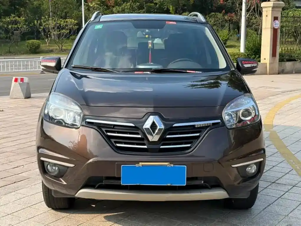 Renault Koleos (Import) 2014 2014 2.0L 2WD Fashion Edition