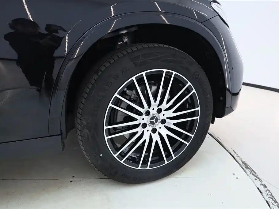 Mercedes-Benz GLC 2025 Facelift GLC 260 L 4MATIC Dynamic фото 12