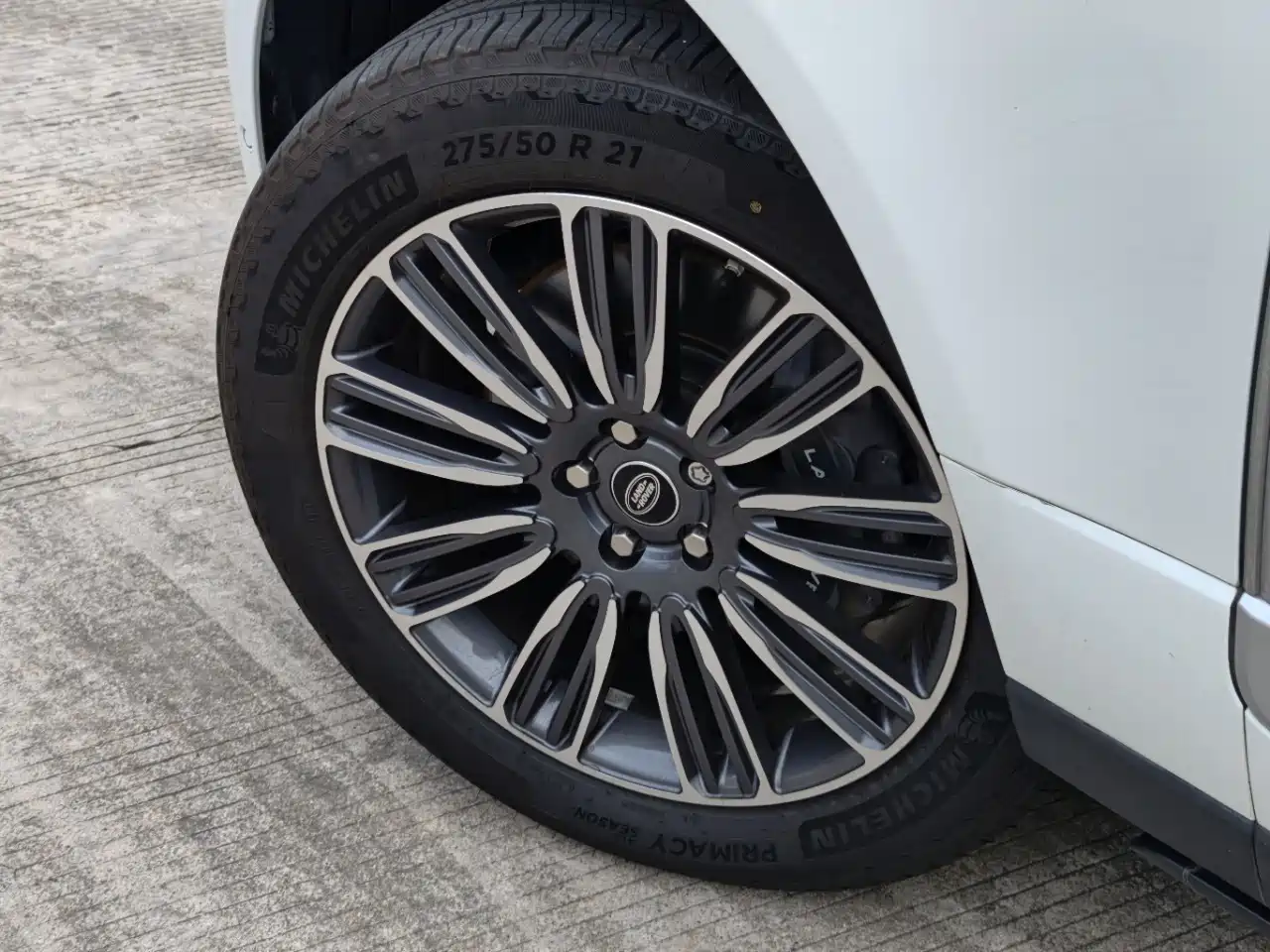 Land Rover Range Rover 2018 3.0 SC V6 Vogue Heritage Edition фото 12
