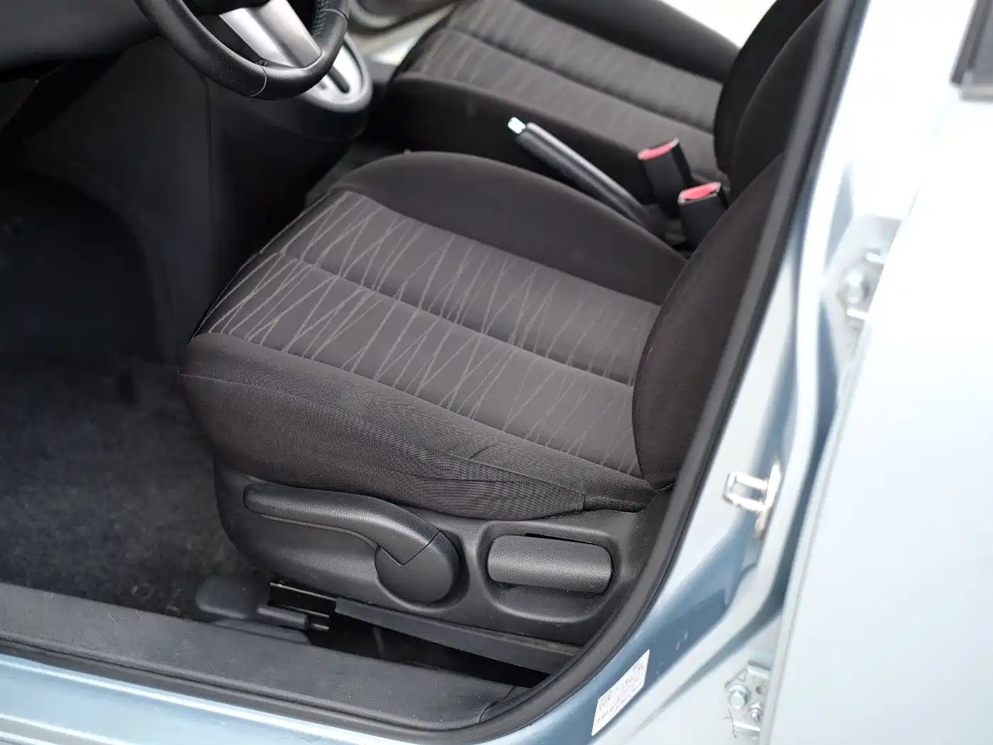 Mazda 2 2011 2011 Xuan Dong 1.5L Auto Luxury Edition