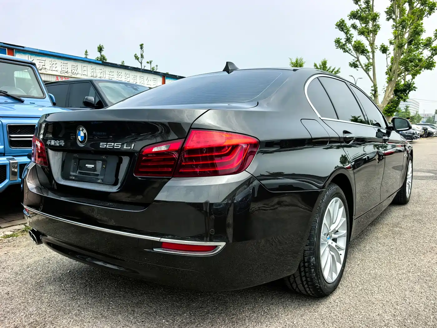 BMW 5 Series 2014 525Li Luxury Design Package фото 7