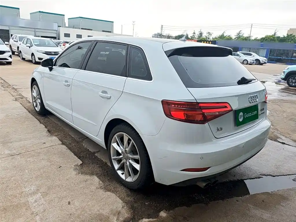 Audi A3 2018 30th Anniversary Sportback 35 TFSI Progressive фото 5