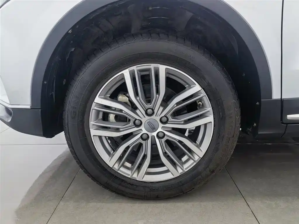 GEELY AUTOMOBILE BOYUE