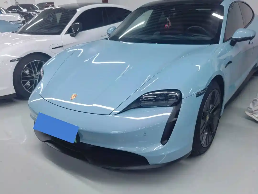 Porsche Taycan 2021 2020 Taycan