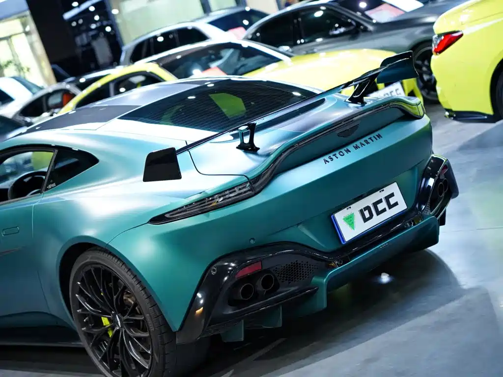 Фото 5 - Aston Martin Vantage