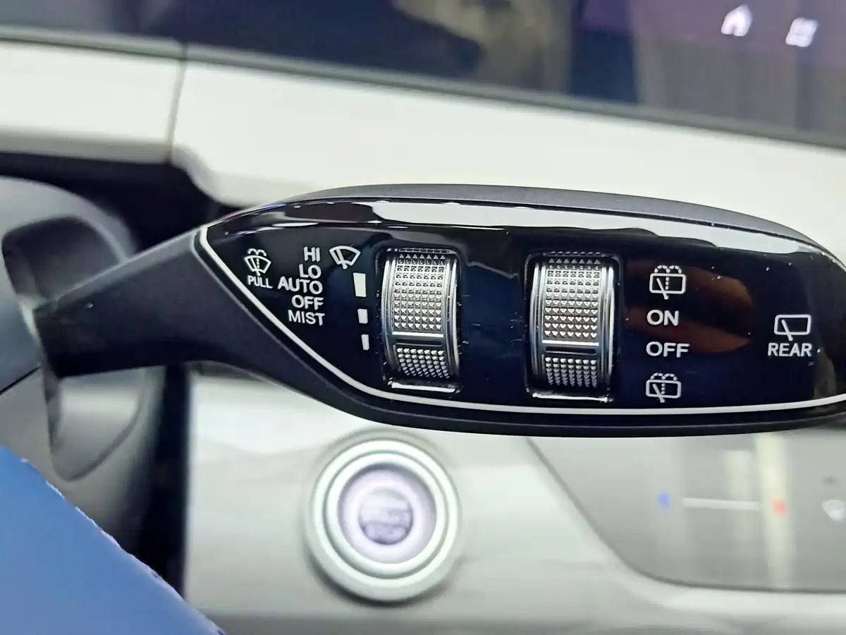 EXEED STAR WAY CHASING THE WIND C DM