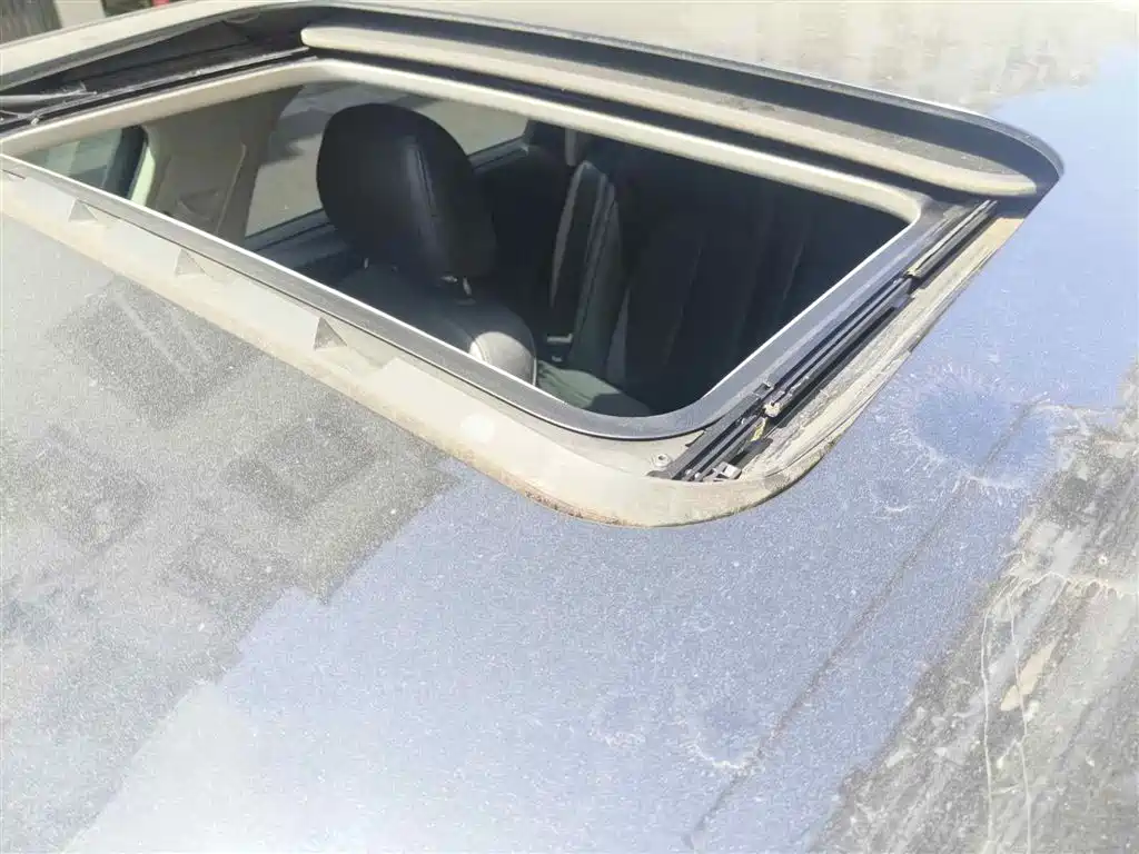 Фото 6 - Audi A6L